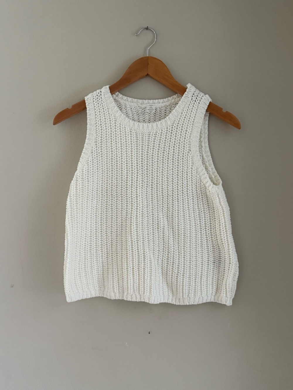 Old Navy Cream Knit Tank Top